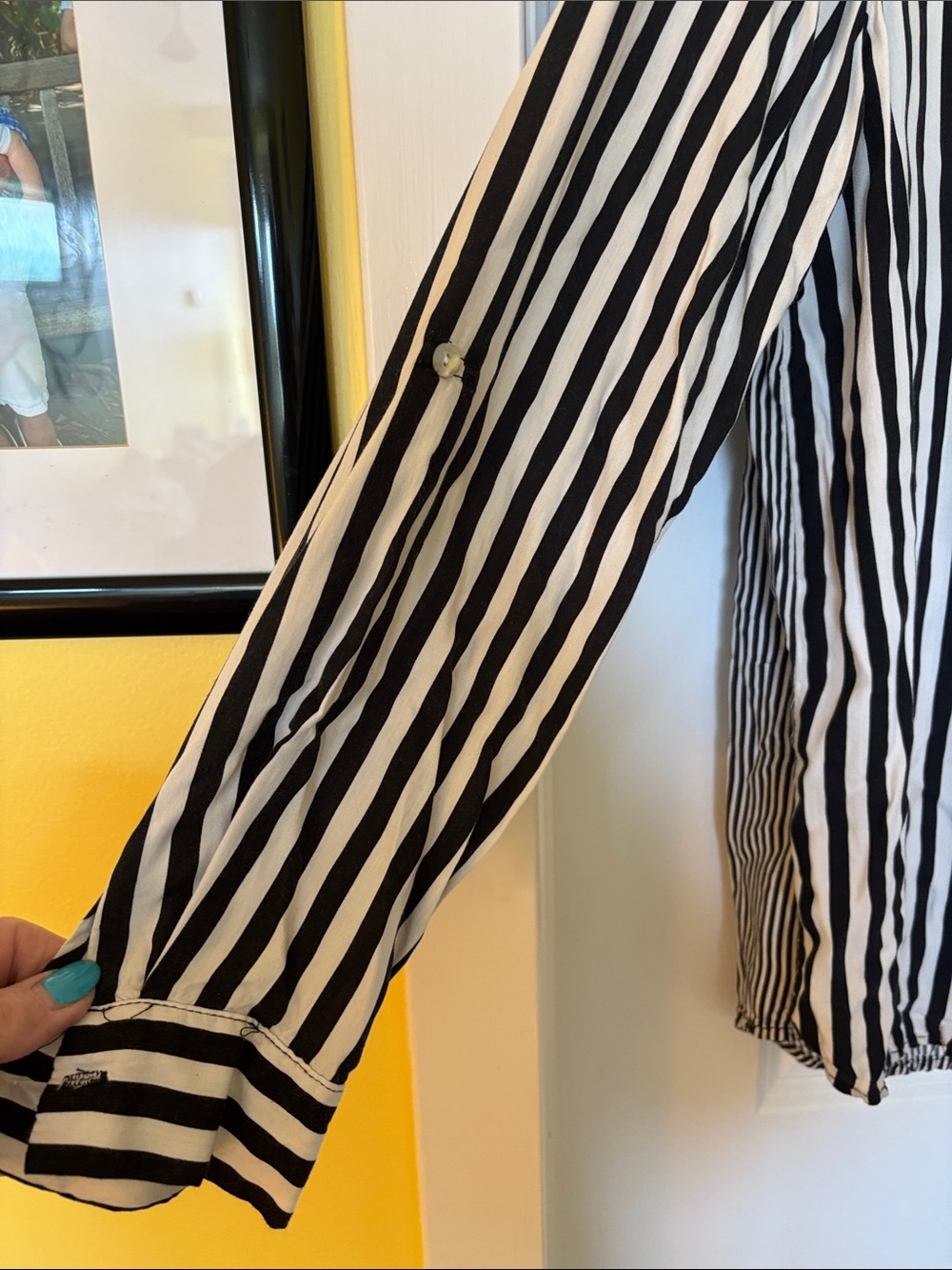 Jane and Delancey Black and White Striped Women’s Top - Picture 3 of 5